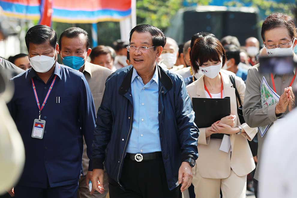 Prime Minister Hun Sen said the government is considering provision of a fifth dose to frontline workers and officials.