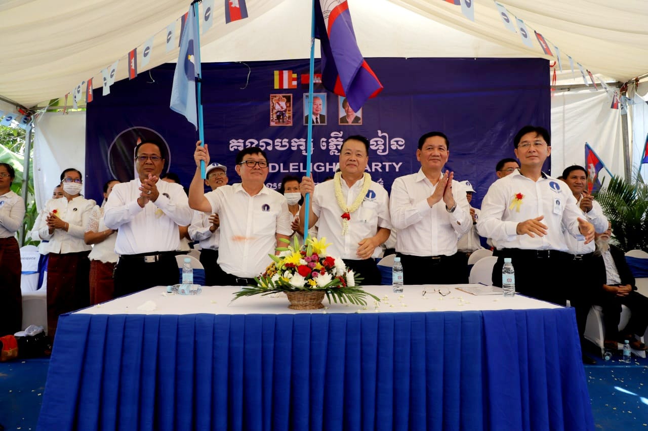 Candlelight Party president Teav Vannol and vice-presidents Tach Setha and Son Chhay launched their campaign in the capital. FACEBOOK