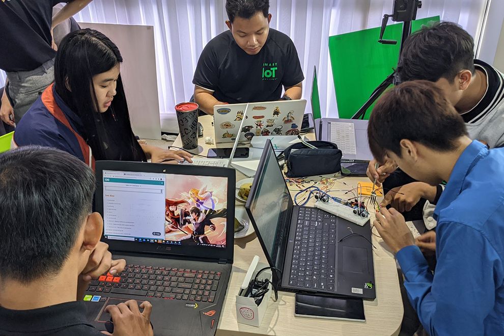 At SabaiCode, students study a course titled "Foundation of Data Science", where they learn Python programming, basic statistics, and data visualisation. Supplied