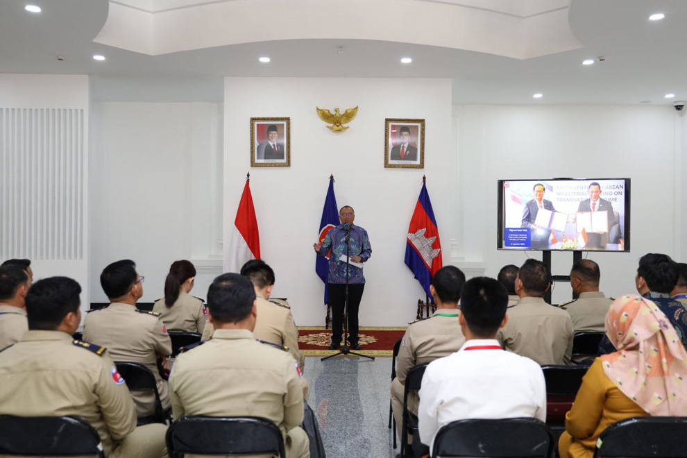 The officers will attend the upcoming Sharing Forum on Identifying, Screening, Investigating and Protecting Human Trafficking Victims. Supplied