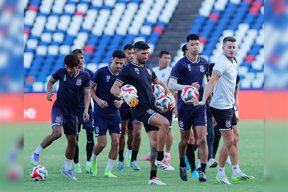 The Svay Rieng squad train at the National Olympic Stadium, as they prepare to take on Shan United. CPL