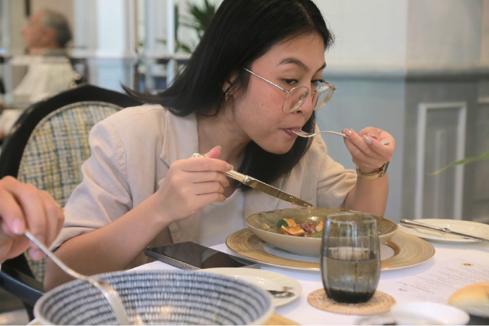 With each dish, Chef Yen showcases the expertise that won him Top Chef Canada in Season 11. Hong Raksmey