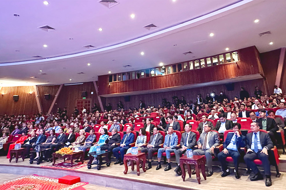Guests attend the opening of the 14th Cambodia International Film Festival (CIFF) on March 21, at Chaktomuk Theater. Thenh Rithy
