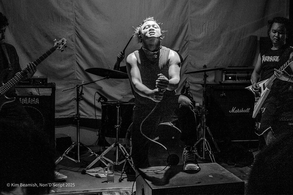 Theara from local heroes Doch Chkae delivered another of his trademark performances, channelling his rage into a single-minded stage presence. Kim Beamish