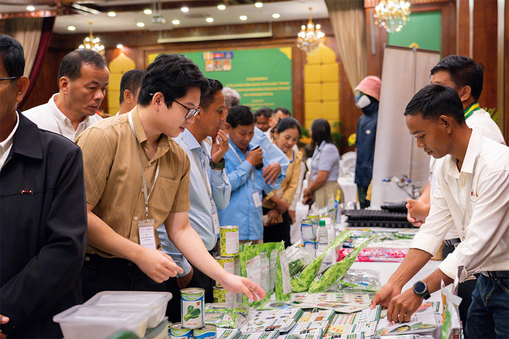 iDE celebrated this achievement at a closeout event for its Climate Smart Commercial Horticulture Cambodia (CSmart) project, which wrapped up in Siem Reap province on April 24.