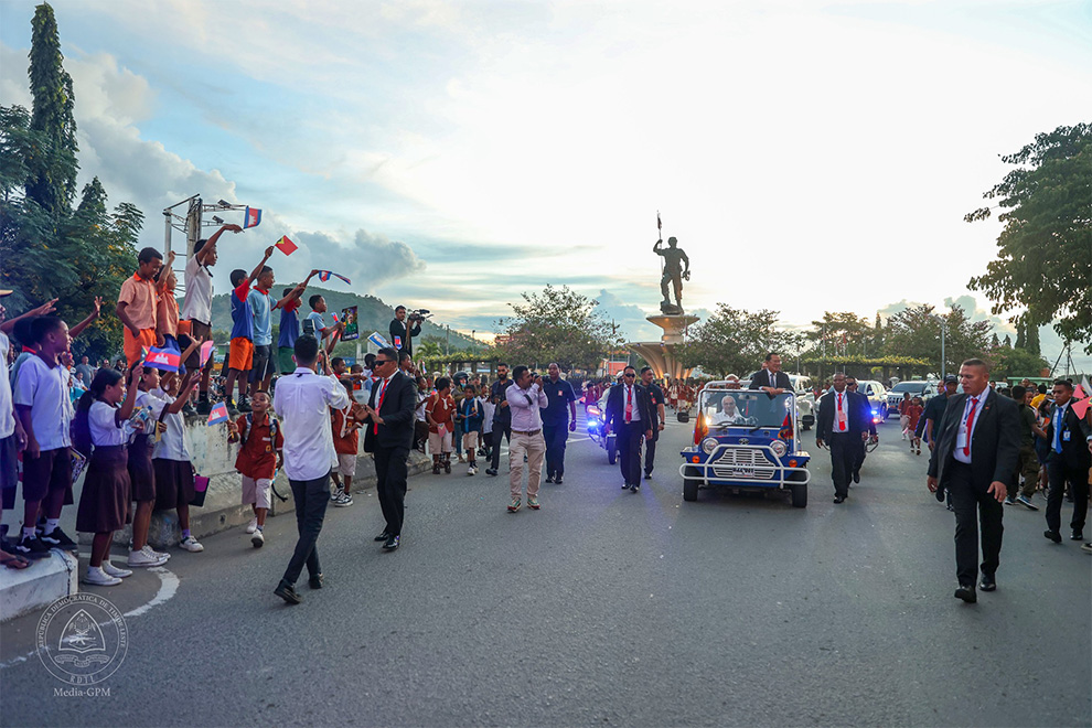He received a warm welcome, thanks in part for his long-term support for Timor-Leste’s ASEAN membership bid. Timor-Leste government