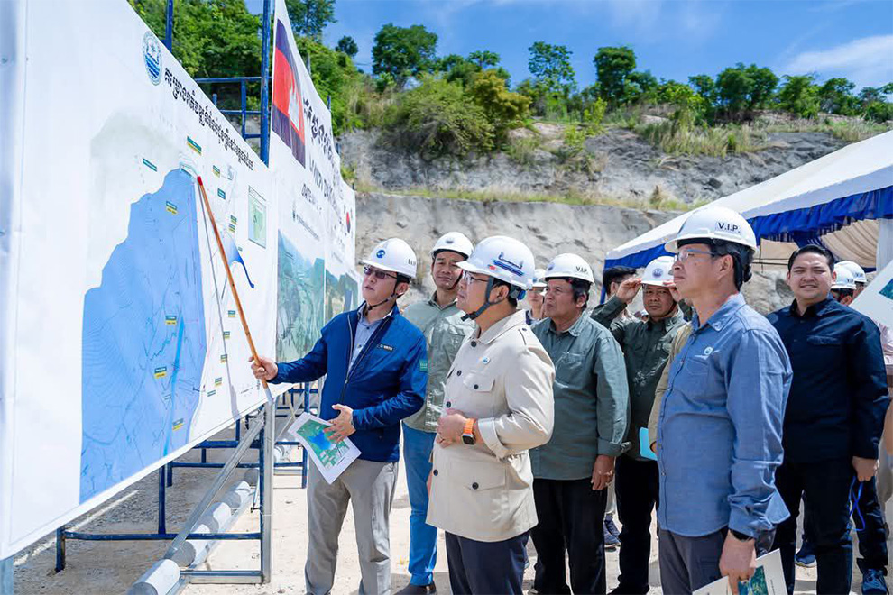 Water resources minister Thor Chetha led a May 8 inspection tour of the facility, Water resources ministry