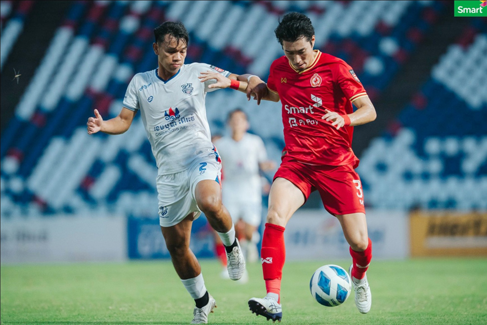 Naturalised defender Takaki Ose (red) has terminated his contract with Crown and will also miss the upcoming match for Cambodia. Crown FC