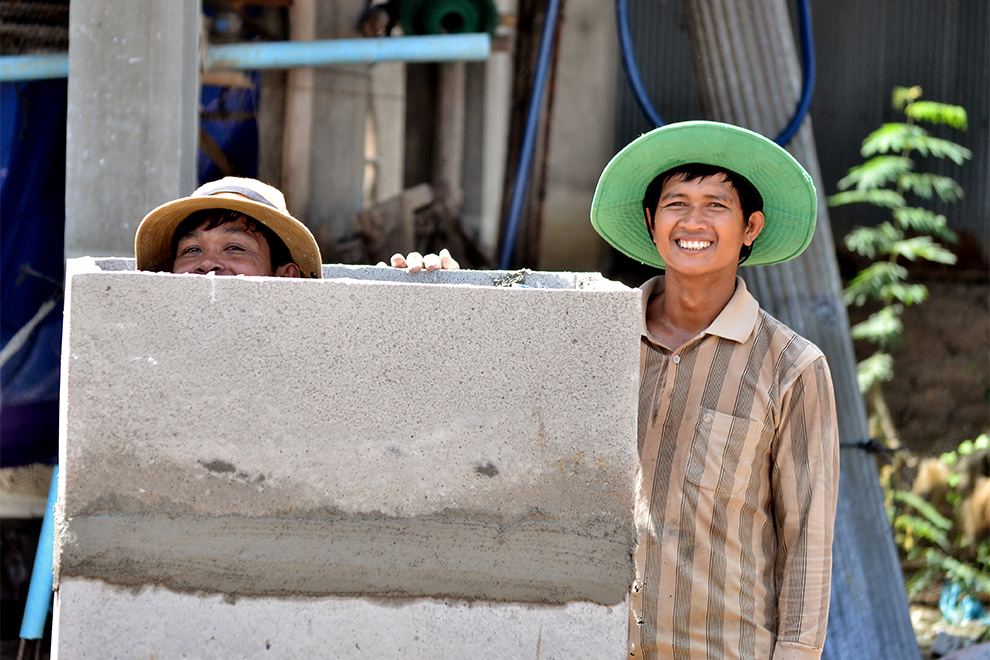 For years, inadequate sanitation infrastructure and annual flooding have led many people to resort to open defecation, contaminating vital water supplies. Supplied