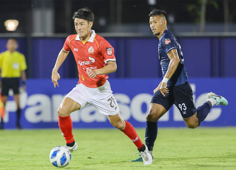 Japanese striker Shintaro Shimizu (red) plays for Phnom Penh Crown in the 2023-2024 season. He will not be returning to the club. Crown FC