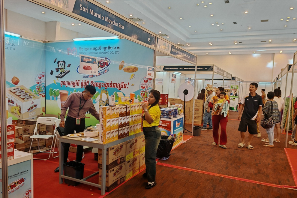 Exhibits and activities from day one of the Sousdey Indonesia 2025 event in Phnom Penh on June 14. Hong Raksmey