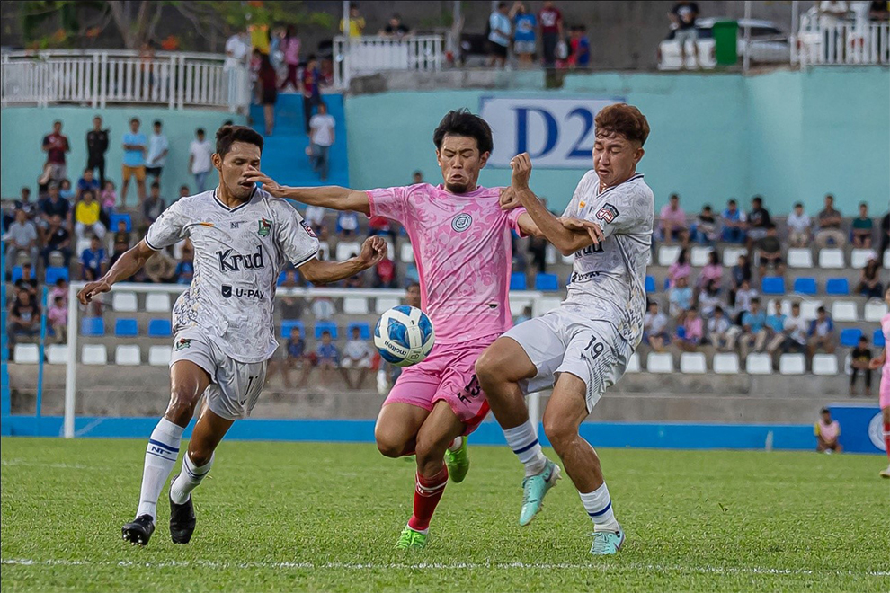 The club (in pink), had a woeful 2024-25 CPL season, with a record of 4 wins, 5 draws and 19 losses. Life FC