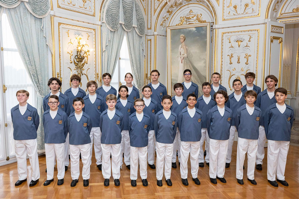 The choir is known for its exceptional vocal talent and dedication to peace, fraternity and cultural exchange. Supplied