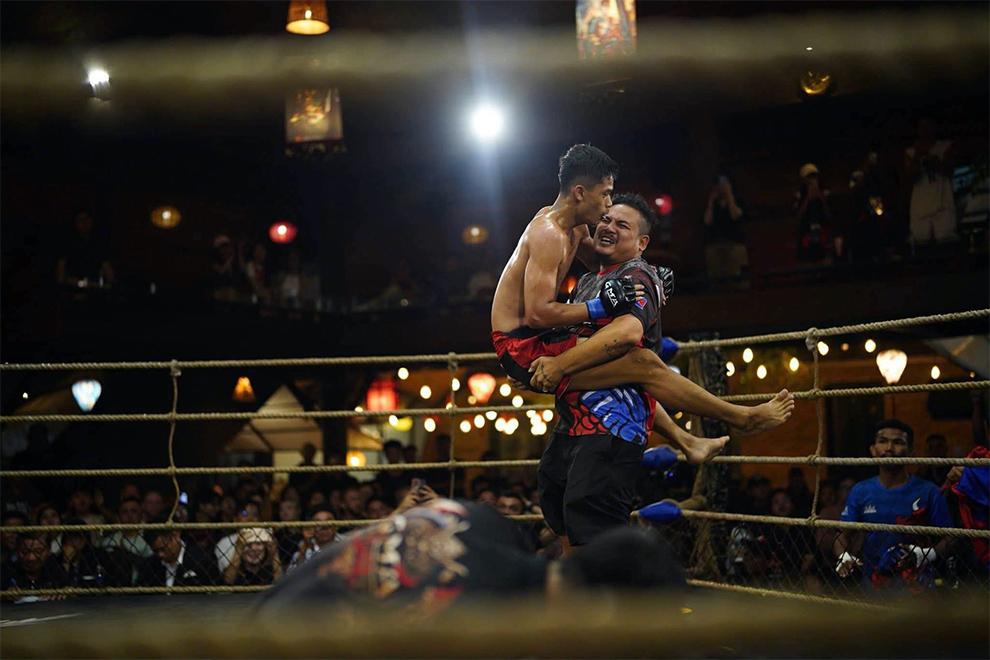 Koramak Chanreach defeated Malaysian fighter Tan Bo Meng in the second round via ground-and-pound. CTT