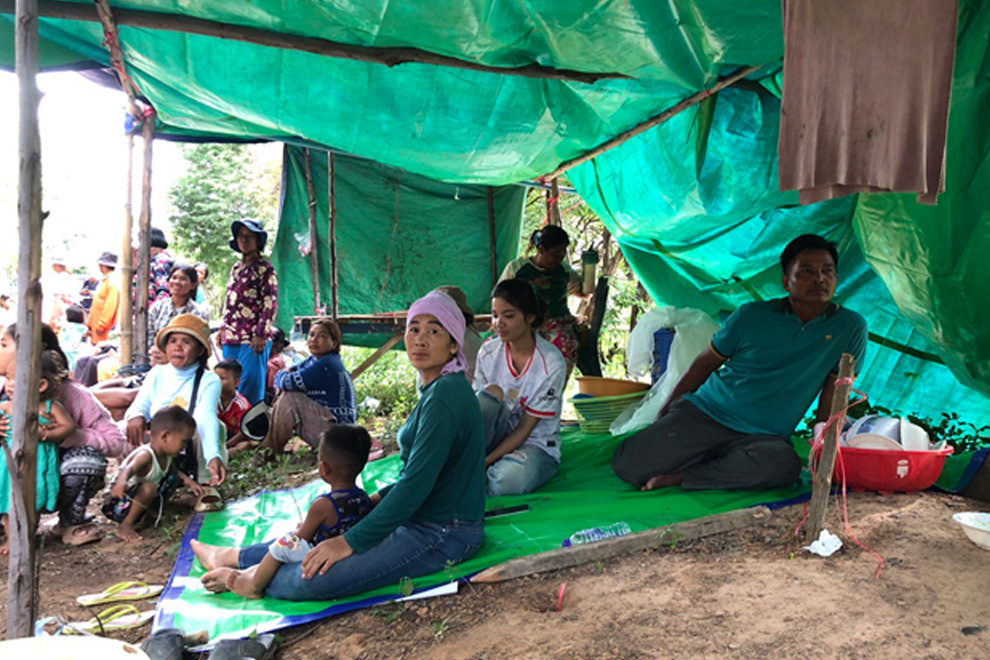 Some of the families who lost their homes, perhaps indefinitely, to Thai forces in Chok Chey village. Niem Chheng