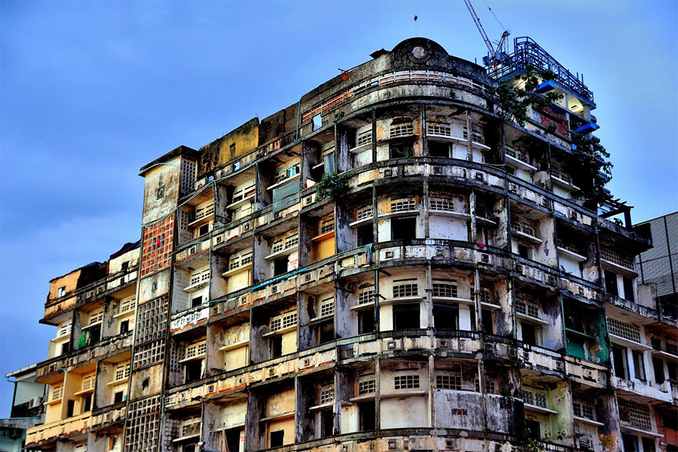 Pavel Lipski - Survivor