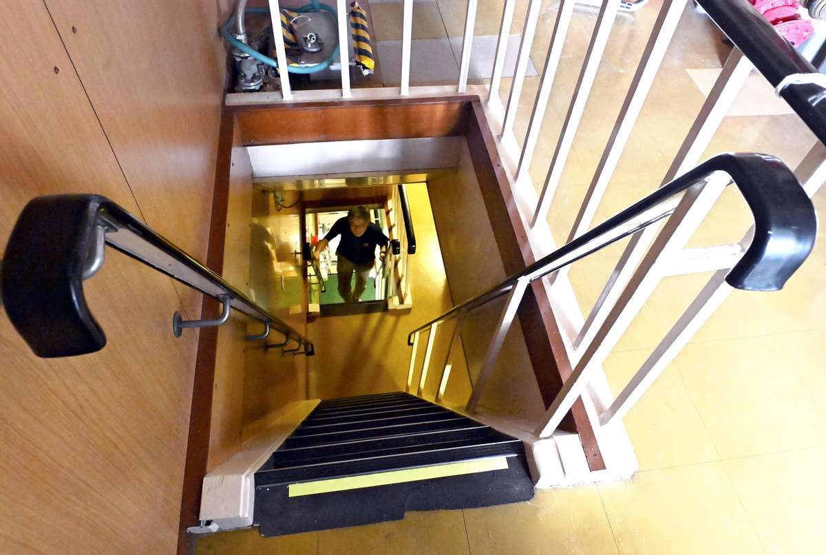 The stairs inside the ship have a steep 50-degree incline. PHOTO: THE YOMIURI SHIMBUN