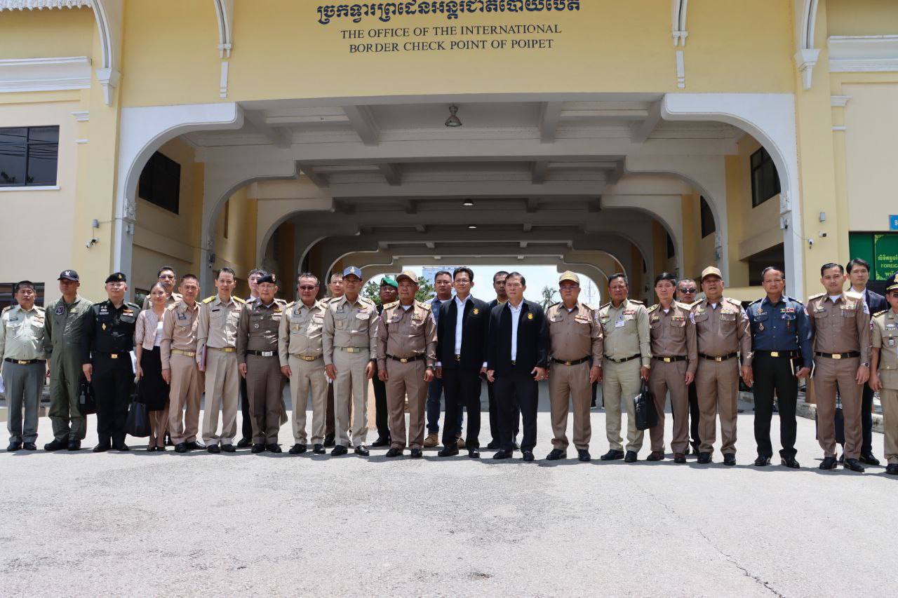 Earlier the same day, Banteay Meanchey governor Um Reatrey met with the governor of Thailand’s Sa Kaeo Province at the Poipet International Border Crossing to discuss the ongoing issues. Supplied
