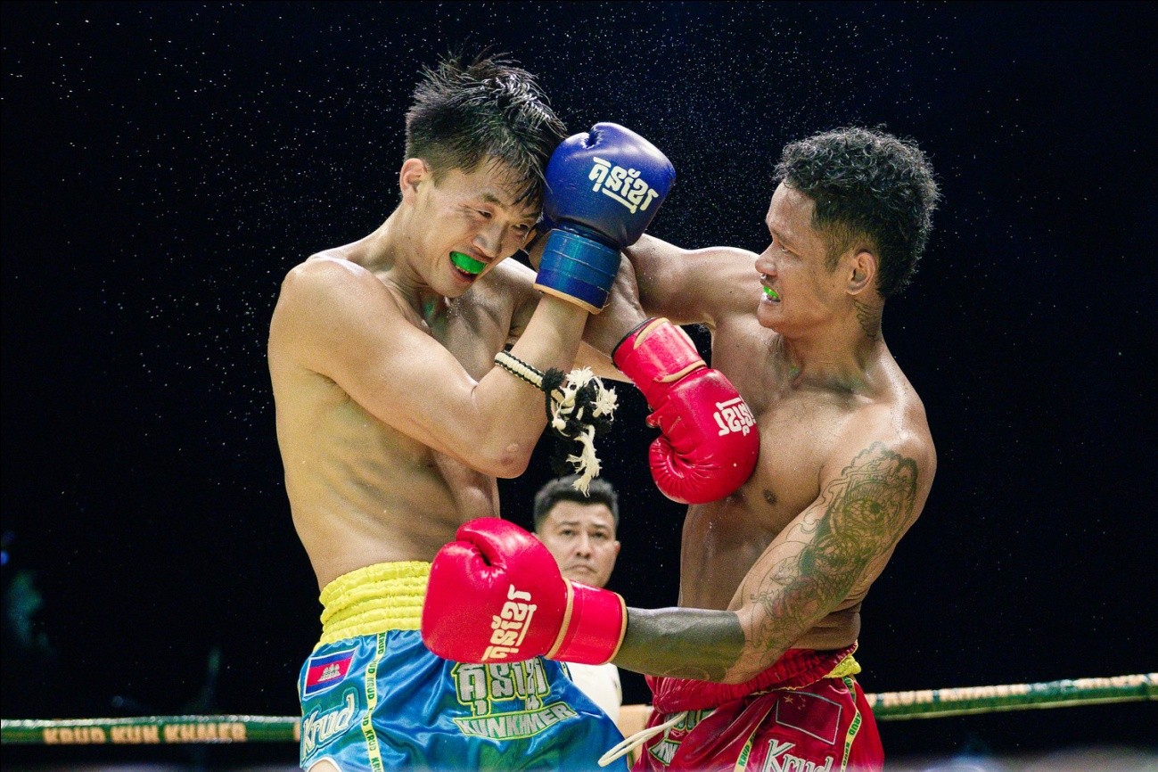The event took place on the hallowed grounds of Siem Reap province’s Angkor Archaeological Park. Krud Kun Khmer