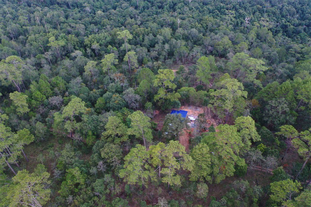 The buildings were discovered deep in the forest, in Chambok commune of Kampong Speu province’s Phnom Sruoch district in September. Environment ministry