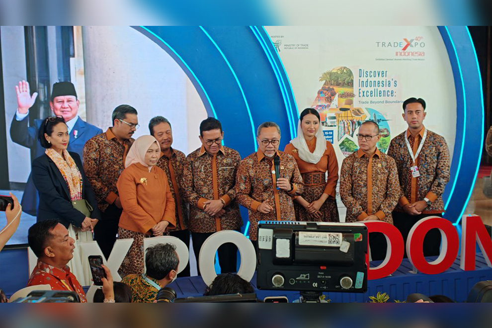 During the opening ceremony, Coordinating Minister for Food Affairs Zulkifli Hasan (centre) highlighted Indonesia’s strong export performance. Hong Raksmey