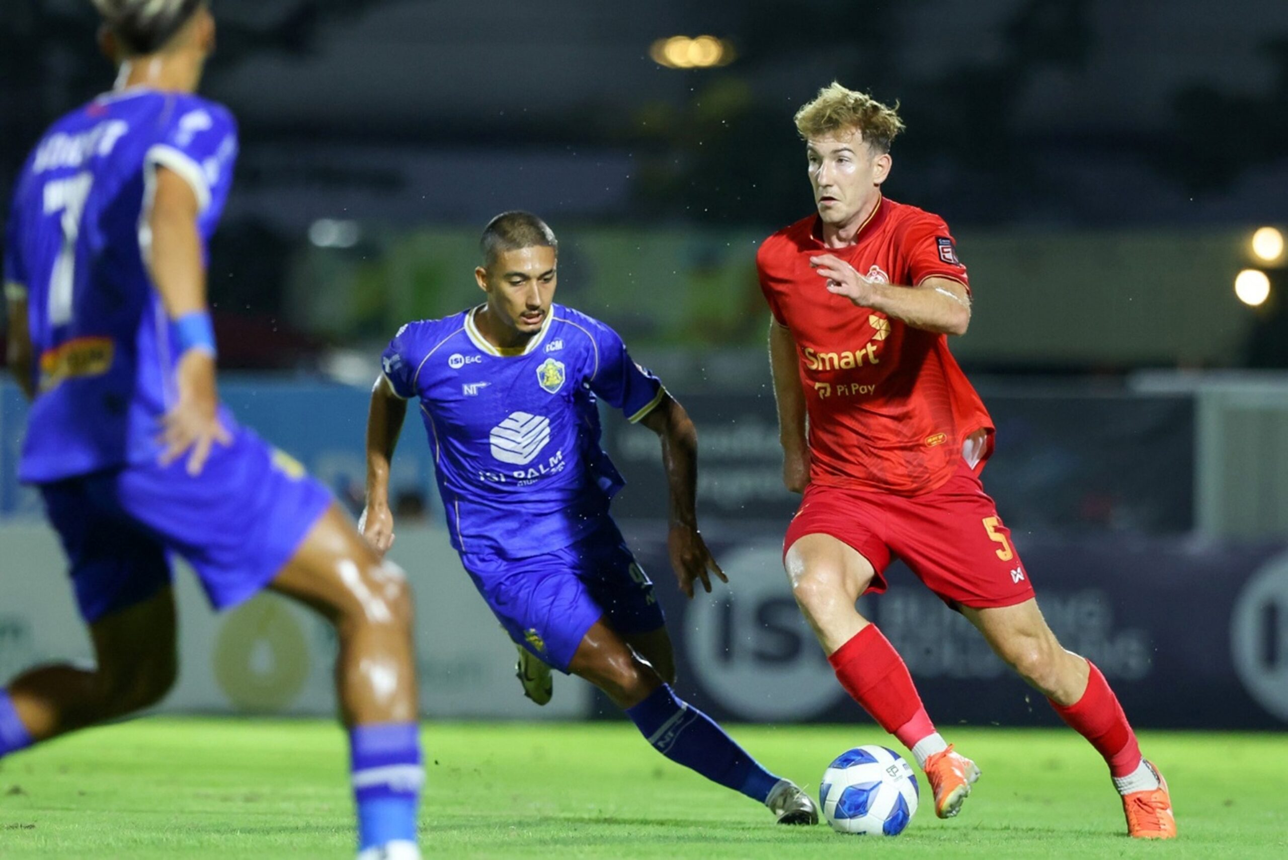 Feher Raul (in red) scored a hat-trick to help Phnom Penh Crown beat ISI Dangkor Sen Chey 4–2 on Sunday. CPL