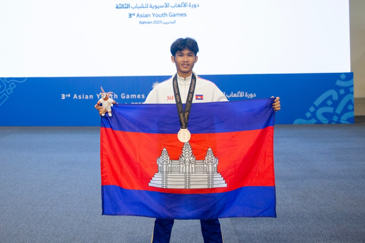 Phouk Daniel’s bronze was a historic event, marking the first time a Cambodian had stood on the podium at the Asian youth Games. NOCC