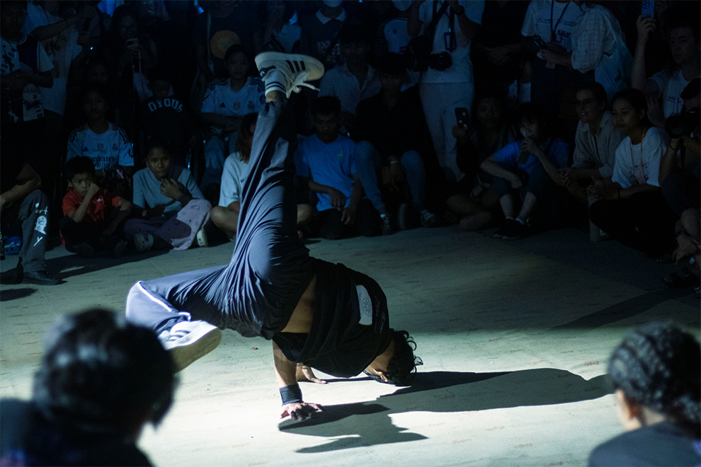 An estimated 9,000 spectators attended the finale, which featured hip-hop finalists, circus performers, international musicians and a highly anticipated EDM set headlined by Vanthan. Supplied