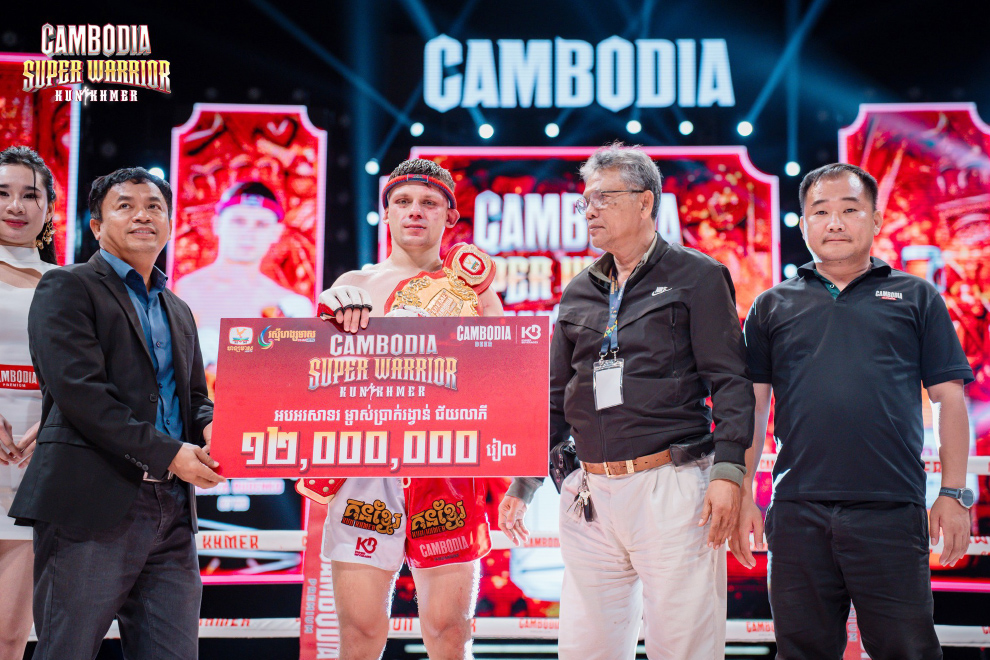 Rudenko successfully defended his belt, earning a purse of 12 million riel. Cambodia Beer
