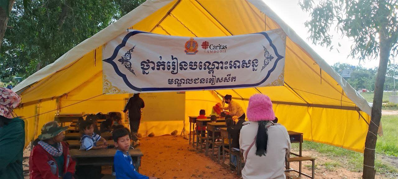 Education minister Hang Chuon Naron has instructed educational institutions to provide essential learning materials, including tents for use as classrooms. Education ministry