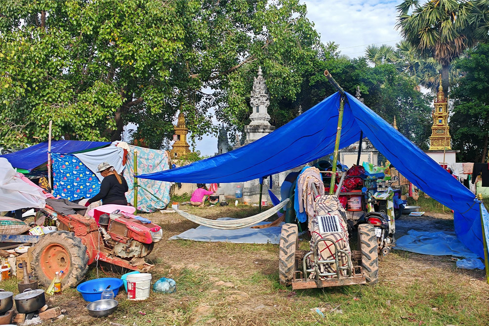 Wat Botum Moung in Srei Snom district is providing shelter for evacuees from O’ Smach. Hong Raksmey