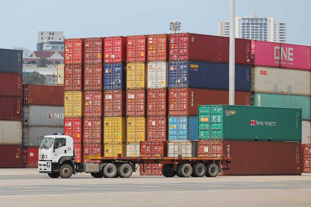 International trade grows nearly 20% in Jan-Feb '24