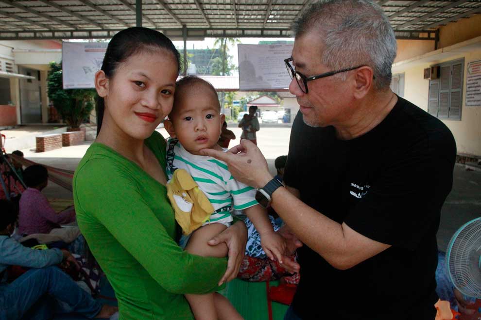 Smile Cambodia: Improving lives in Cambodia through palate surgeries