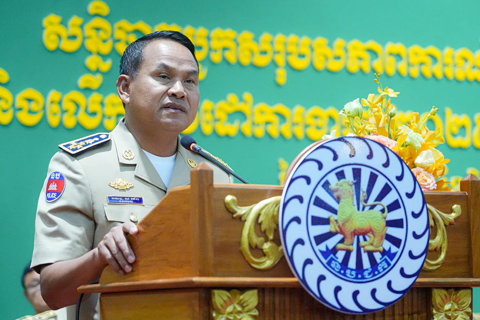 Top Cop tells Preah Sihanoukville Police to prioritise public order