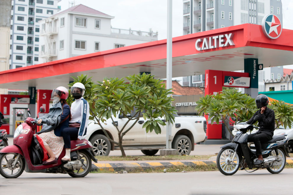 Oil imports dip amidst economical green shift