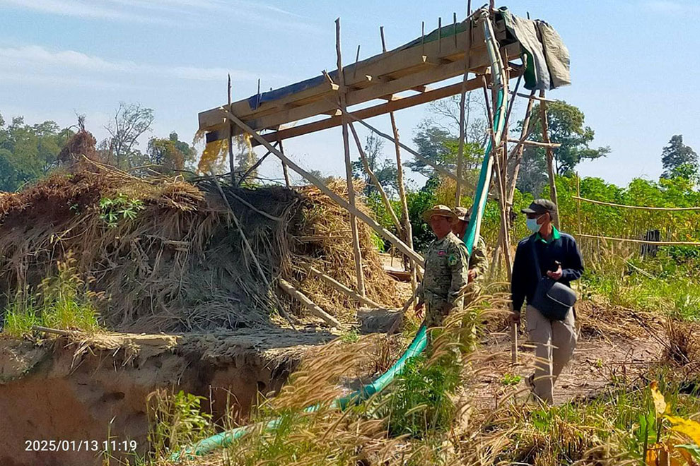 Environment officials deny allegations of collusion in illegal gold mining