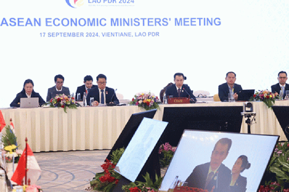 ASEAN economic ministers highlight need for foreign investment