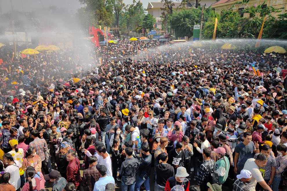 Preparations for KNY highlight traditions