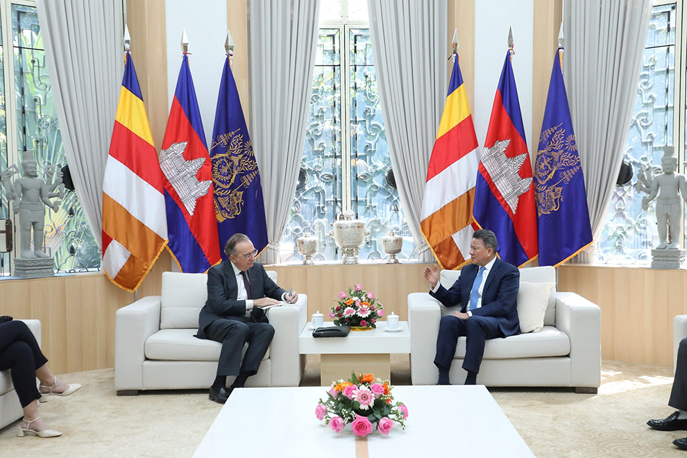 Spain proposes business forum to boost investment in Cambodia