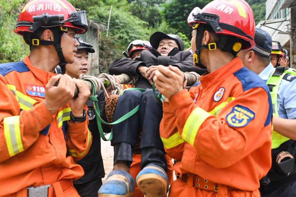 Dozens still missing after 17 cars