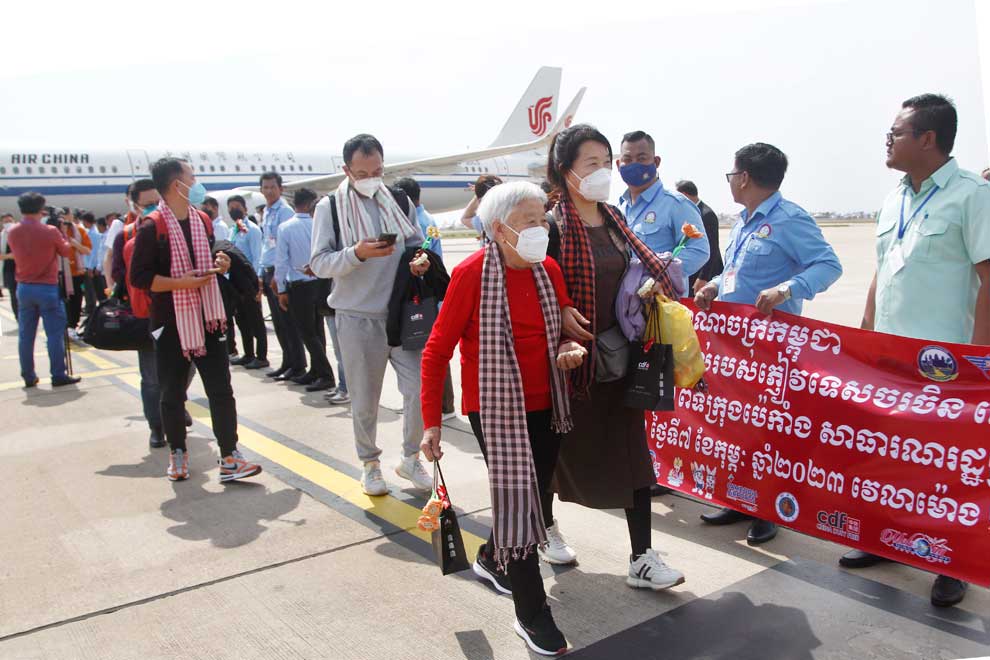 Arrivals from China jump 450% Jan to Nov: Report