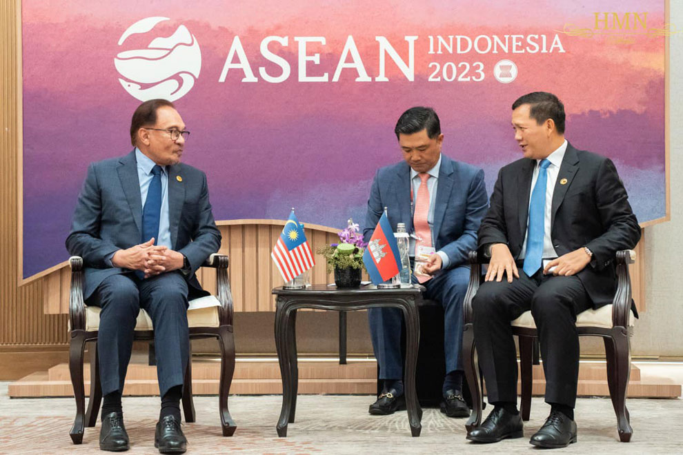 Manet set for official Malaysia visit