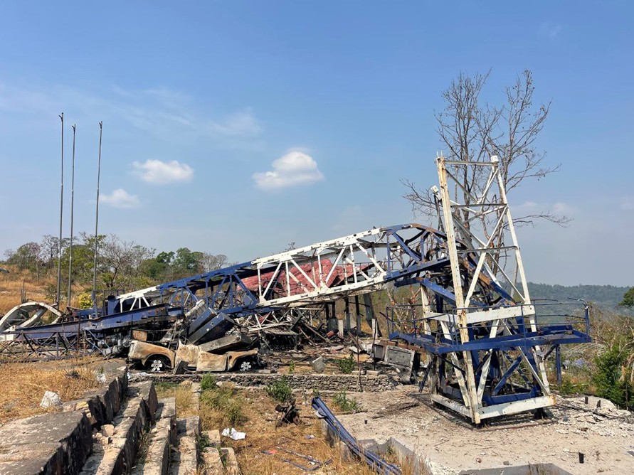 A tower crane at Preah Vihear Temple was collapsed by Thai shelling during the December clashes. Supplied