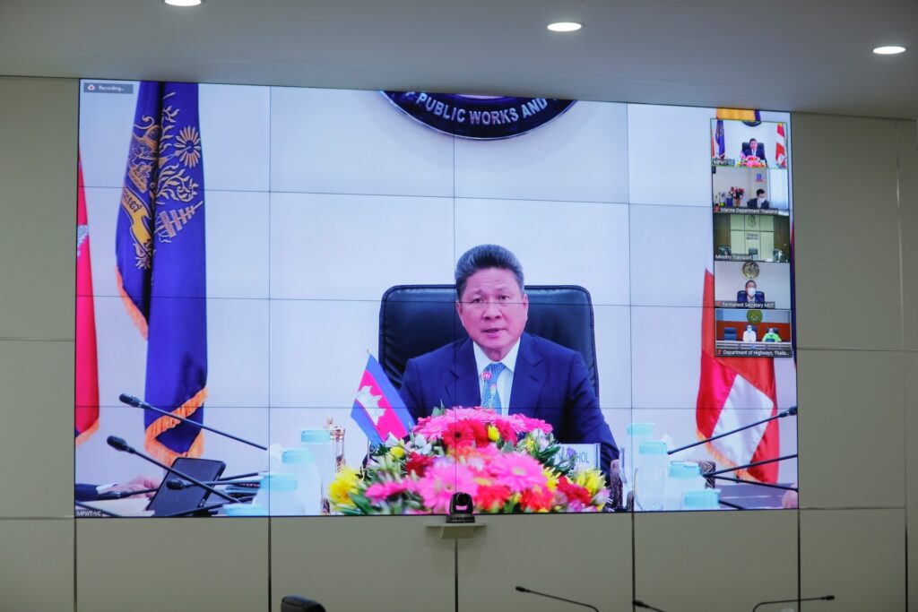 Cambodia looks to modernise cross-border railway