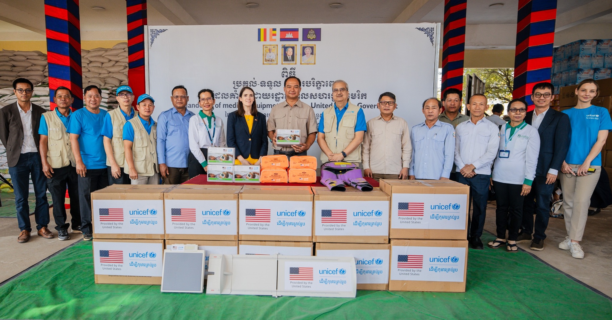 UNICEF, with support from the US, has equipped 69 health centres and four referral hospitals in the two provinces with essential maternal, newborn, child health and nutrition supplies. UNICEF