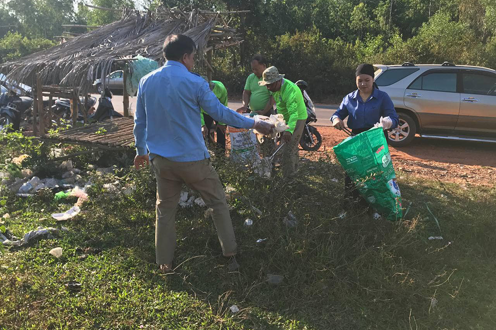 'National Roads Without Plastic Waste' campaign aims to eliminate litter by year's end