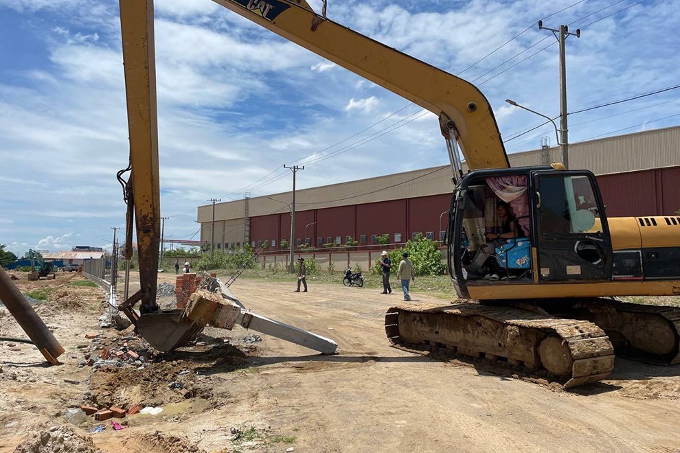 Prek Tnaot riverbank dwellers instructed to move on
