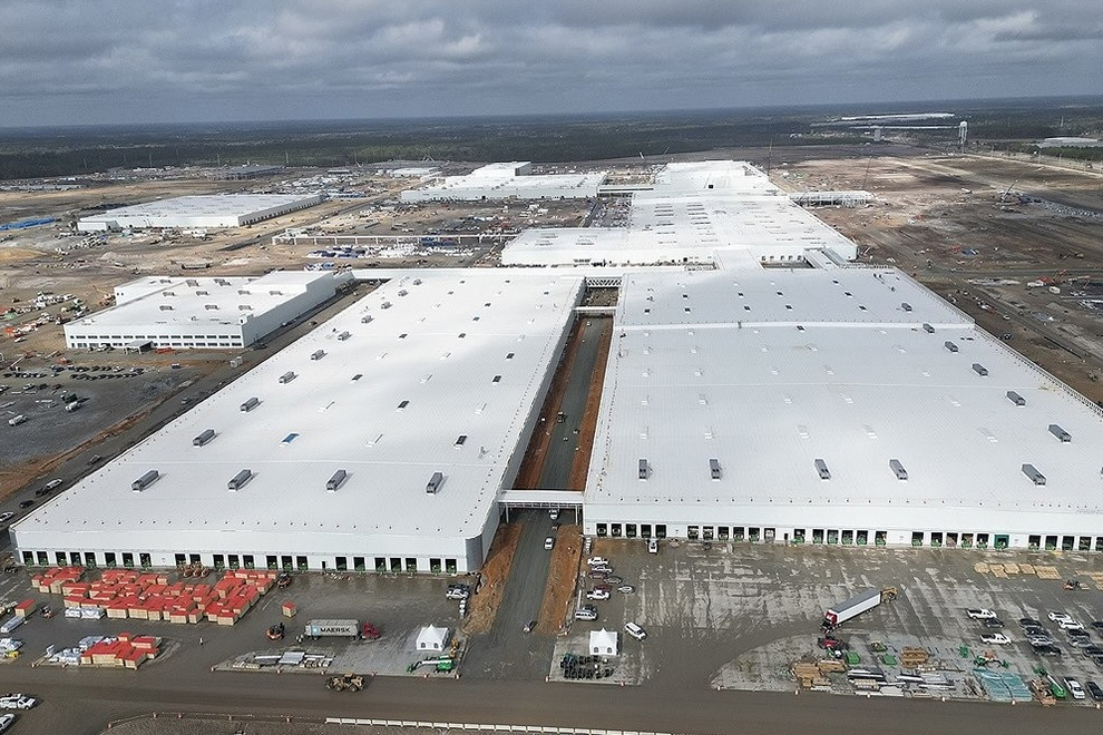 As Trump targets EVs