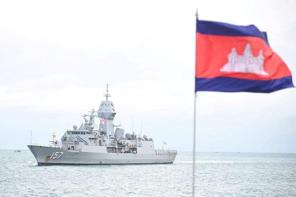 Aussie navy paying port of call in Sihanoukville