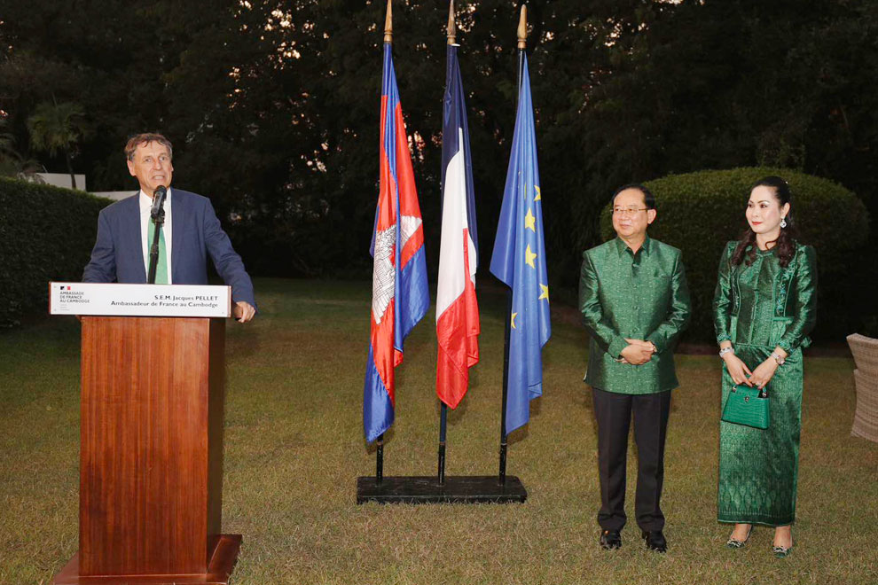 Health minister Ra honoured by French gov't